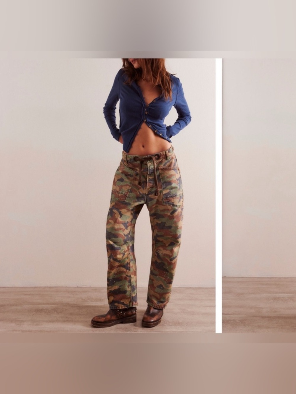 NWOT Free People We The Free Moxie Printed Low-Slung Barrel Jeans Green - 27, 30 - Picture 6 of 14